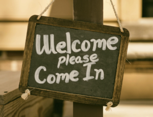 “We Need All Hands On Deck”: Faith Communities, Volunteers Welcome Migrants Bused to DC, Call for More Government Support